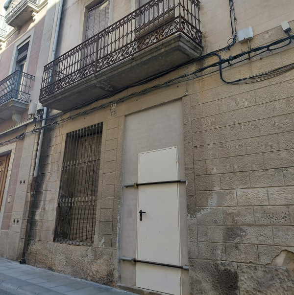 Els Comuns consideren que es tracta d'un inventari infravalorat i amb poc contingut